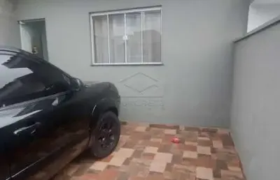 Casa com 2 quartos à venda no Jardim Itamarati, Botucatu 