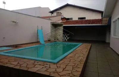 Casa com 3 quartos para alugar no Jardim Village, Lençóis Paulista 