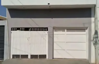 Casa com 3 quartos para alugar no Jardim Ouro Verde, Bauru 