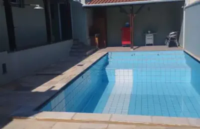 Casa com 3 quartos para alugar no Centro, Barra Bonita 