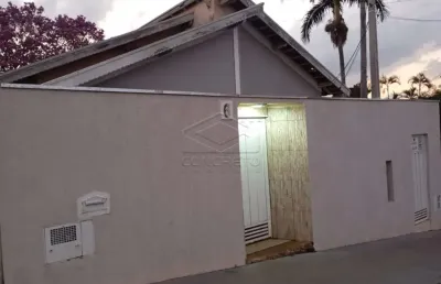 Casa com 3 quartos à venda no Centro, Botucatu 