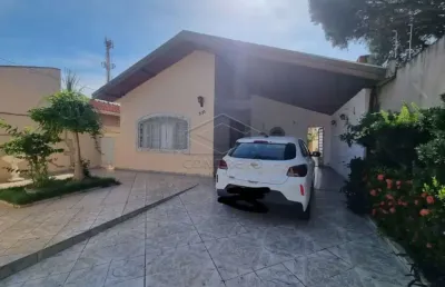 Casa com 3 quartos à venda na Vila Pacífico II, Bauru 