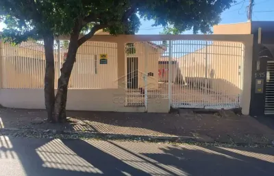 Casa com 2 quartos à venda no Núcleo Habitacional Mary Dota, Bauru 