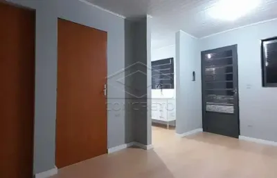 Casa com 2 quartos para alugar no Residencial Frei Galvão, Jaú 