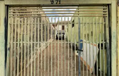 Casa com 4 quartos para alugar na Vila Nova Santa Luzia, Bauru 