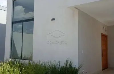 Casa com 3 quartos para alugar no Jardim Regina, Botucatu 