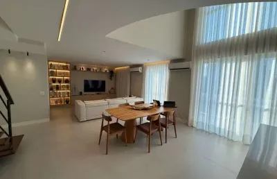 Península mandadim, com 125 m² de área privativa. o imóvel dispõe de 2 quartos, sendo 1 suíte, 2 vagas de garagem