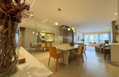 Apartamento com 3 quartos à venda na rua sidney nocetti, 75, agronômica, florianópolis, 121 m2 por r$ 2.590.000