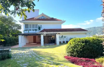 Casa em condomínio fechado com 5 quartos à venda na rua sebastião laurentino da silva, 1002, córrego grande, florianópolis, 906 m2 por r$ 5.900.000