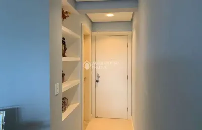 Apartamento com 3 quartos à venda na rua vinte e quatro de abril, 3002, centro, palhoça, 113 m2 por r$ 776.000