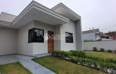 Casa com 3 quartos à venda na rua narciso, 94, bela vista, palhoça, 83 m2 por r$ 620.000