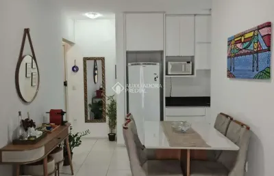 Apartamento com 2 quartos à venda na rodovia tertuliano brito xavier, 688, canasvieiras, florianópolis, 61 m2 por r$ 670.000