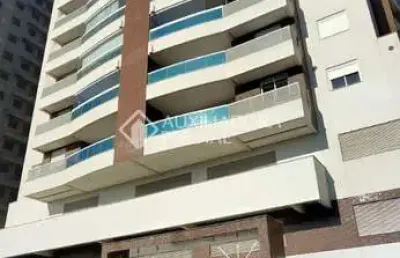 Apartamento com 3 quartos para alugar na rua vereador mário coelho pires, 305, campinas, são josé, 102 m2 por r$ 5.900