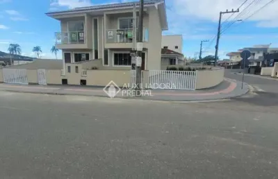 Casa com 3 quartos à venda na rua herondi maran, 1, bela vista, palhoça, 73 m2 por r$ 460.000
