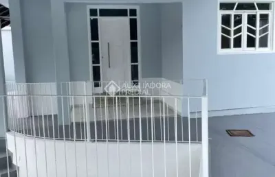 Casa com 4 quartos à venda na joão jacinto machado, 149, sul do rio, santo amaro da imperatriz, 307 m2 por r$ 650.000