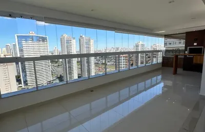More em um apt 4 suites em  frente ao parque flamboyant