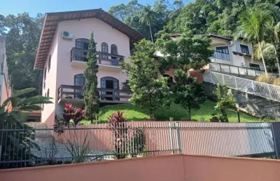 Casa com 4 quartos à venda no Glória, Joinville 