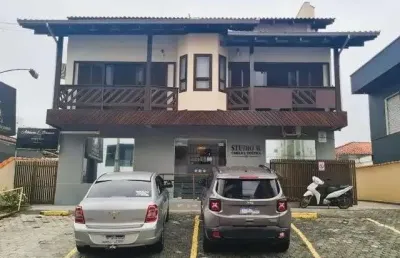 Sobrado geminado no costa e silva com 3 quartos para venda, 525 m²