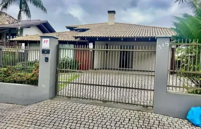 Casa com 5 quartos à venda no Saguaçu, Joinville 