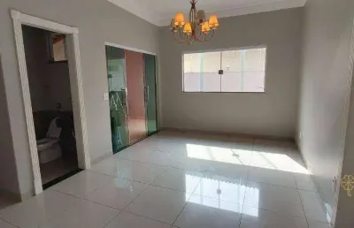Casa com 4 dormitórios à venda, 200 m² por r$ 880.000,00 - jardim do lago - uberaba/mg