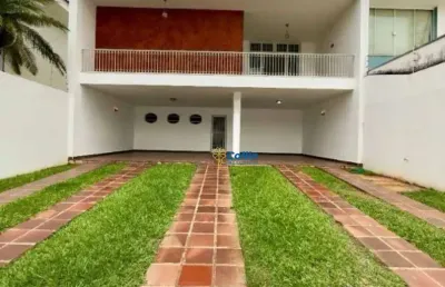 Casa com 3 dormitórios, 230 m² - venda por r$ 750.000,00 ou aluguel por r$ 5.500,00/mês - nossa senhora da abadia - uberaba/mg
