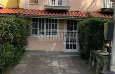 Casa aconchegante de 2 quartos no condomínio pomar do mendanha