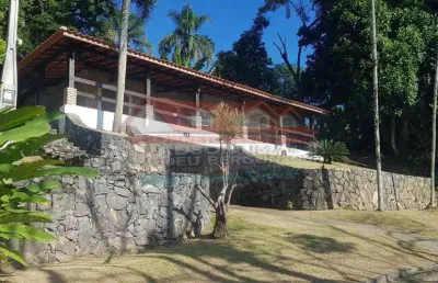 Casa térrea com vista mar em massaguaçu - caraguatatuba