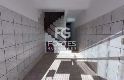 Casa de 2 quartos de 121 m² de area construída no bairro monte alegre!