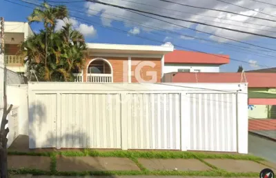 Casa comercial para locação, 06 vagas de garagem, 04 quartos sendo 02 suítes, 574 m², jardim sumaré