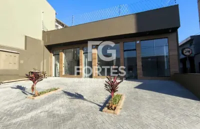 Loja/ salão comercial 39,38m² sendo vão livre 18,37m² (copa inclusa sem repartição), fachada com vitrine, no bairro vila seixas entre as avenidas francisco junqueira e portugal;