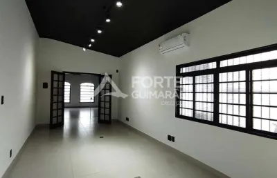 Sala de 18 m² de área construída no bairro jardim macedo!