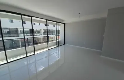 Alugo belíssima casa com 2 suítes em condomínio fechado no vila varada, primeira moradia