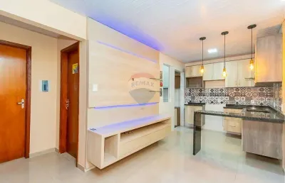 Casa em condomínio com 2 quartos, 1 vaga, gralha azul, fazenda rio grande