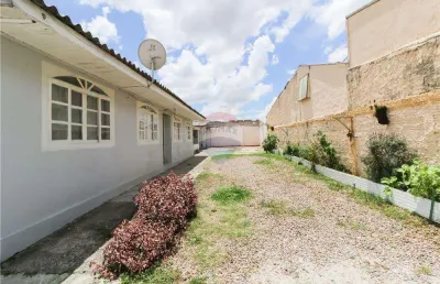 Casa não averbada, com 3 quartos, sala e cozinha, terreno 362m² alto boqueirão, curitiba - paraná, próximo parque do semeador