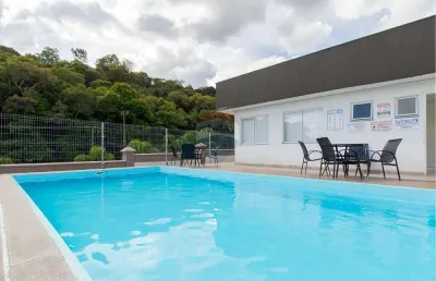 Apartamento com 2 quartos a venda no bom jesus em campo largo por r$175 mil