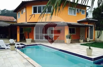 Casa em condomínio fechado com 4 quartos à venda na rua nelson chaves, 99, taquara, rio de janeiro por r$ 850.000