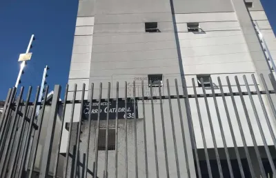 Apartamento com 2 quartos para alugar na rua alcebíades ribeiro padilha, 630, novo mundo, curitiba, 39 m2 por r$ 1.800