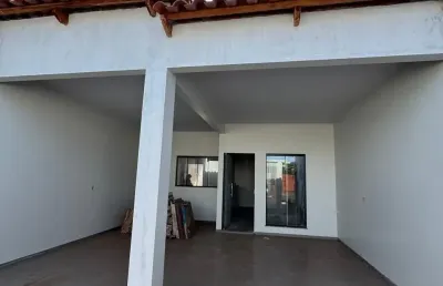 Casa com 3 quartos à venda na Rua Riachuelo, 17, Santa Terezinha, Jataí