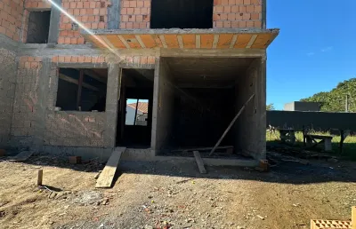 Casa com 2 quartos à venda na Avenida Lisboa, Forquilhas, São José