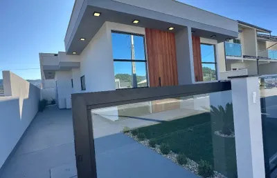 Casa com 2 quartos à venda no Forquilhas, São José 