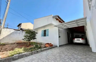 Casa com 2 quartos à venda na Rua Gilmar José Carneiro, Xaxim, Curitiba