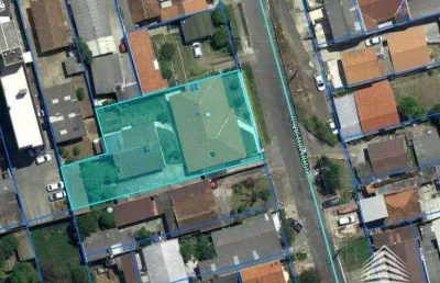 Terreno à venda na Rua Victor Hugo, 438, Lindóia, Curitiba