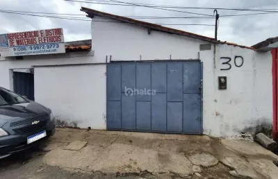 Casa com 2 quartos à venda na Rua Colibri, Cristo Rei, Teresina