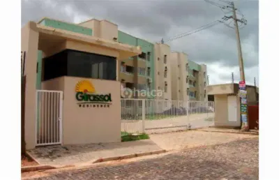 Apartamento à venda no condomínio girassol residence - bairro morada do sol em teresina