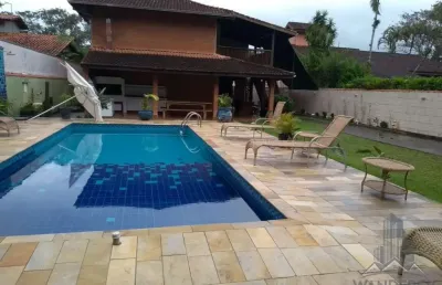 Casa com piscina a 200m da praia do tenório 900m² de terreno em ubatuba