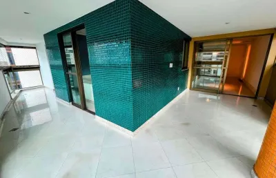 Apartamento a venda na praia do canto com frente com varandão
