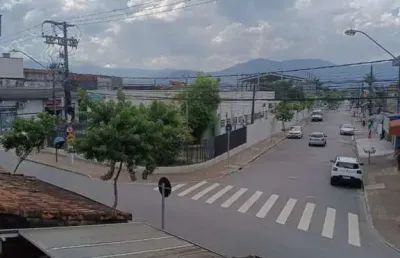 Sobrado para venda em praia grande, antártica, 2 dormitórios, 2 banheiros, 2 vagas