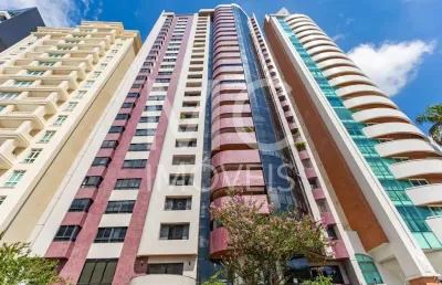 Excelente apartamento face norte, com 260 m², 4 quartos sendo 2 suítes à venda no bairro batel.