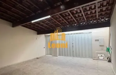 Casa 3 qts com 1 suíte a poucos metros da avenida durval nicolau