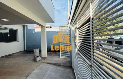 Casa nova 3 quartos com 1 suíte + sala muito espaçosa no jardim dos jarcarandás
